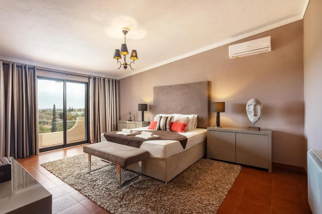Privilege Casa Da Videira With Swimming Pool, Quelfes - 奥良 葡萄牙